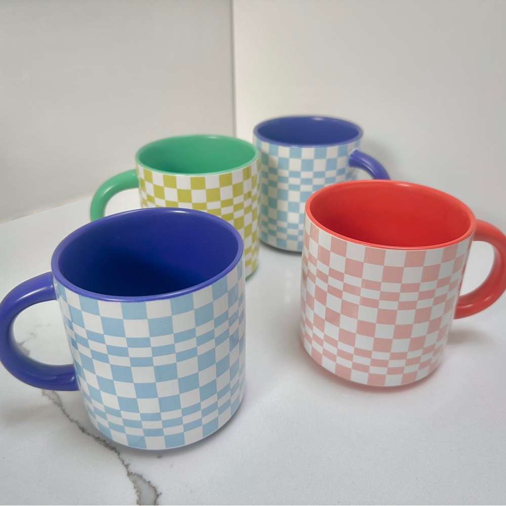 Indigo Checkered Retro Funky 70’s Style Ceramic Mug Set - Picture 15 of 16